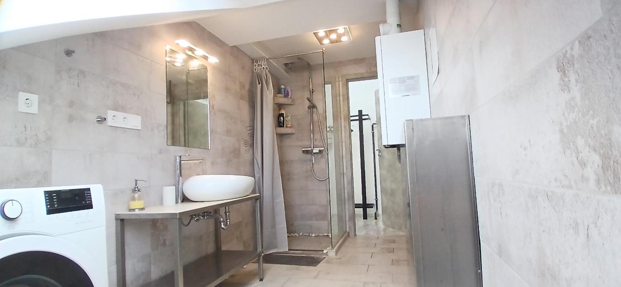 8X8 Tetoter Apartman Szeged Bagian luar foto
